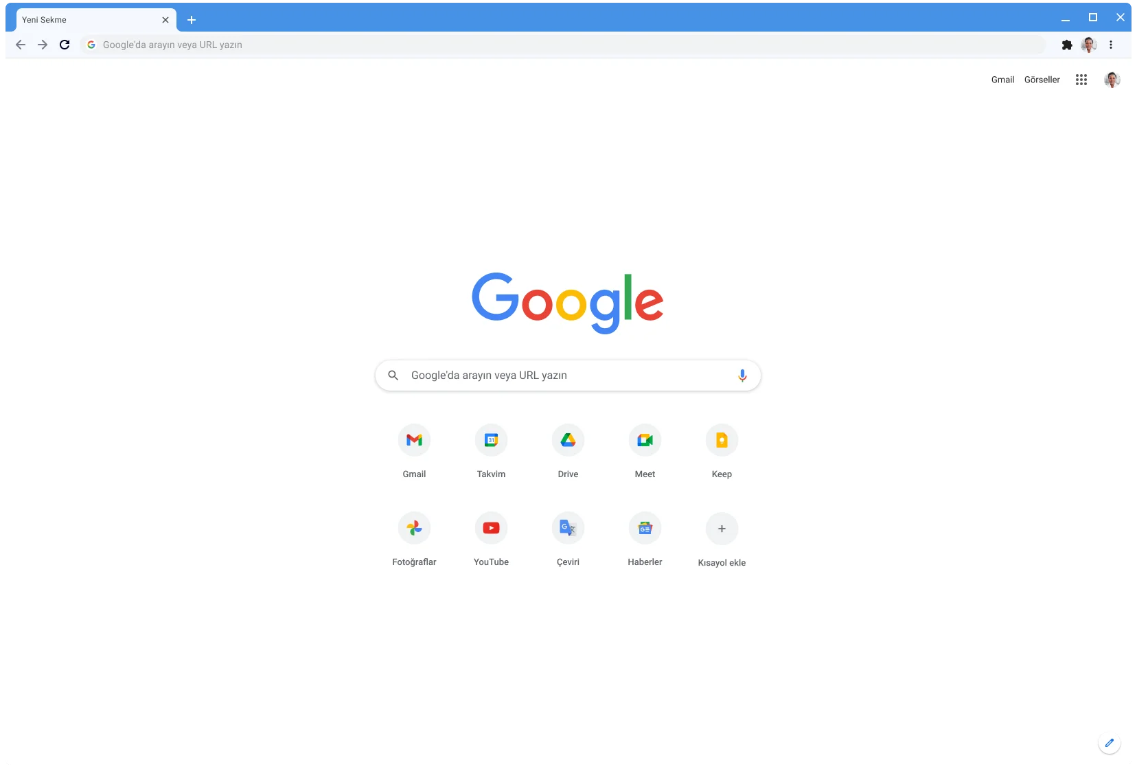Klasik tema kullanılan Chrome tarayıcı penceresinde Google.com gösteriliyor.